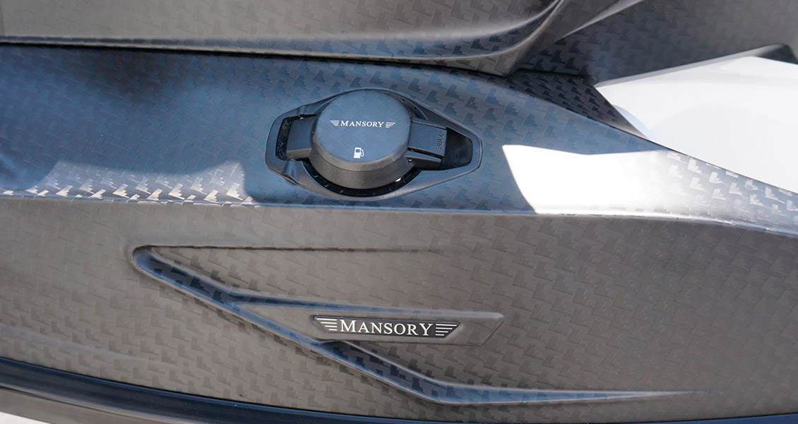 Гидроцикл Mansory Black Marlin на основе Sea-Doo RXT-X 260 RS